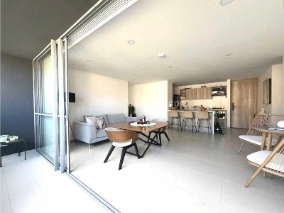 Apartamento en venta en El Poblado, Medellín · foto 5 de 13