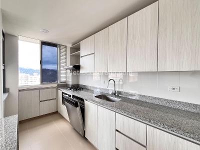 Apartamento en venta en Suramerica, Itagüí · foto 3 de 19