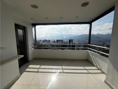 Apartamento en venta en El Poblado, Medellín · foto 6 de 20