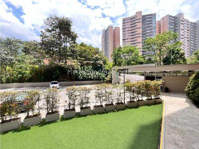 Apartamento en venta en Loma Del Chocho, Envigado · foto 2 de 20