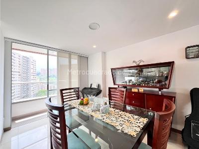 Apartamento en venta en Loma Del Chocho, Envigado · foto 9 de 20