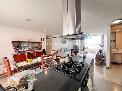 Apartamento en venta en Loma Del Chocho, Envigado · foto 8 de 20