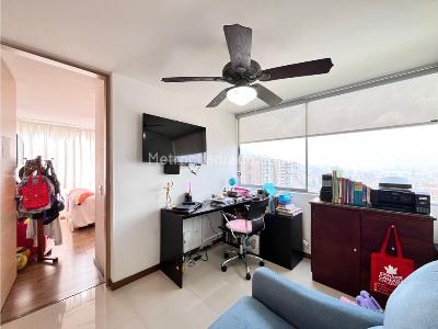 Apartamento en venta en Loma Del Chocho, Envigado · foto 19 de 20