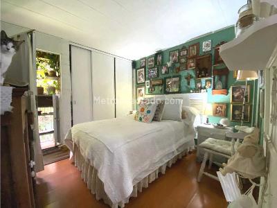 Apartamento de 3 alcobas en venta en El Tesoro, Medellín, 65 m² · foto 4 de 14