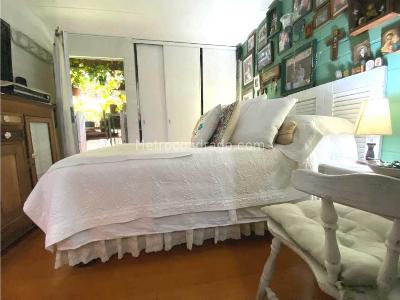 Apartamento de 3 alcobas en venta en El Tesoro, Medellín, 65 m² · foto 5 de 14