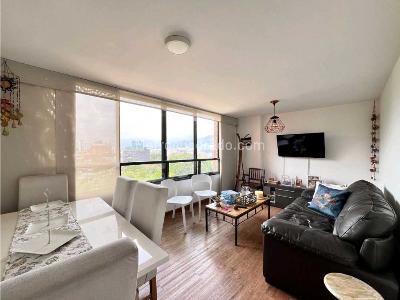 Apartamento de 2 alcobas en venta en La Linde, Medellín, 69 m² · foto 2 de 20
