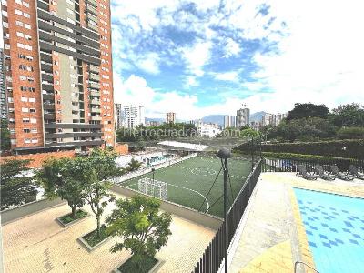 Apartamento de 3 alcobas en venta en San Jose, Sabaneta, 77 m² · foto 16 de 20
