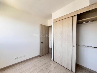 Apartamento de 3 alcobas en venta en Las Vegas, Envigado, 80 m² · foto 10 de 20