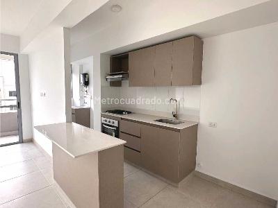 Apartamento de 3 alcobas en venta en Las Vegas, Envigado, 80 m² · foto 3 de 14