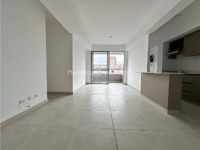 Apartamento de 3 alcobas en venta en Las Vegas, Envigado, 80 m² · foto 10 de 16