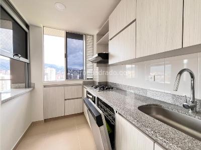Apartamento en venta en Suramerica, Itagüí · foto 8 de 20