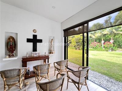 Casa de 4 alcobas en venta en Cabeceras, Rionegro, 352 m² · foto 7 de 20
