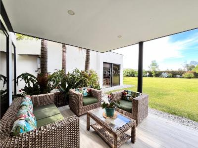 Casa de 4 alcobas en venta en Cabeceras, Rionegro, 352 m² · foto 16 de 20