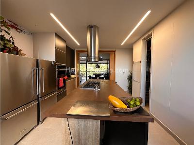 Apartamento en venta en El Tesoro, Medellín · foto 8 de 20