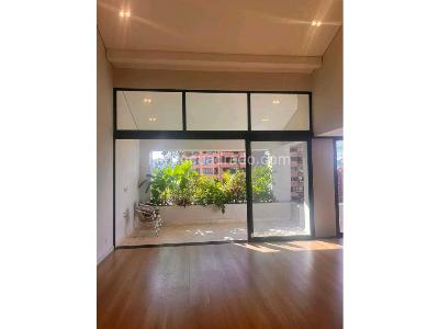 Apartamento de 4 alcobas en venta en Los Parras, Medellín, 320 m² · foto 4 de 18