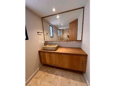 Apartamento de 4 alcobas en venta en Los Parras, Medellín, 320 m² · foto 7 de 18