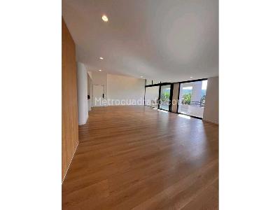 Apartamento de 4 alcobas en venta en Los Parras, Medellín, 320 m² · foto 8 de 18