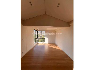 Apartamento de 4 alcobas en venta en Los Parras, Medellín, 320 m² · foto 11 de 18