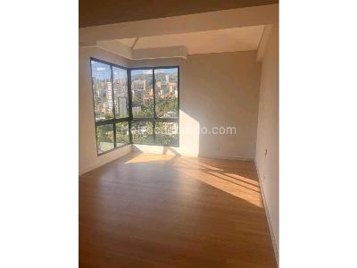 Apartamento de 4 alcobas en venta en Los Parras, Medellín, 320 m² · foto 13 de 18