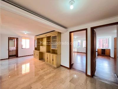 Apartamento de 3 alcobas en venta en El Poblado, Medellín, 183 m² · foto 9 de 20