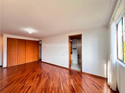 Apartamento de 3 alcobas en venta en El Poblado, Medellín, 183 m² · foto 12 de 20