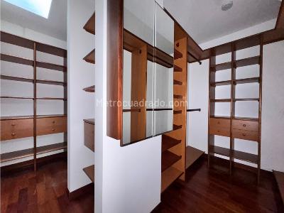 Casa de 3 alcobas en venta en Cola Del Zorro, Medellín, 240 m² · foto 17 de 20