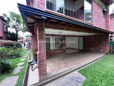 Casa de 5 alcobas en venta en El Poblado, Medellín, 240 m² · foto 3 de 20