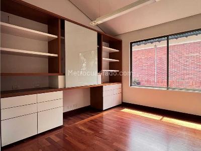 Casa de 5 alcobas en venta en El Poblado, Medellín, 240 m² · foto 20 de 20