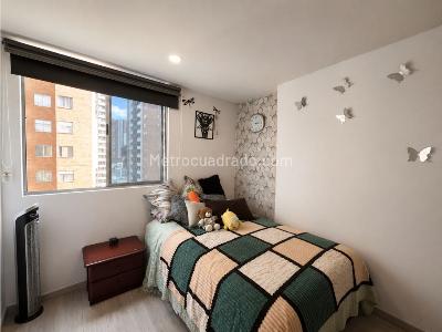 Apartamento de 3 alcobas en venta en Entre Amigos, Sabaneta, 79 m² · foto 3 de 12