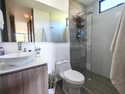 Apartaestudio en venta en Loma De Las Brujas, Envigado, 63 m² · foto 16 de 20