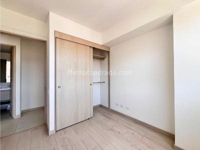 Apartamento de 3 alcobas en venta en Las Vegas, Envigado, 80 m² · foto 12 de 20