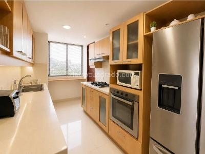 Apartamento de 3 alcobas en venta en Loma Del Chocho, Envigado, 135 m² · foto 16 de 17