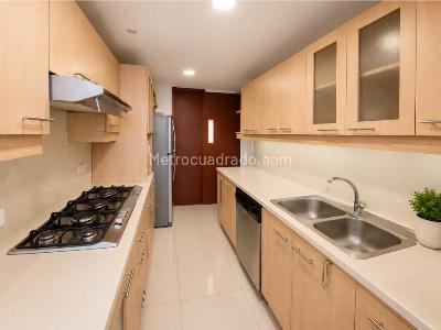 Apartamento de 3 alcobas en venta en Loma Del Chocho, Envigado, 135 m² · foto 17 de 17