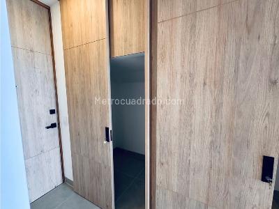 Casa de 4 alcobas en venta en Sajonia, Rionegro, 325 m² · foto 14 de 20