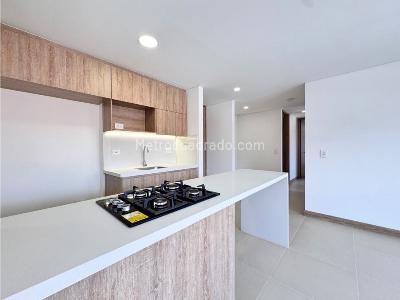 Apartamento de 3 alcobas en venta en Laureles, Medellín, 77 m² · foto 7 de 20