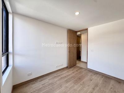 Apartamento de 3 alcobas en venta en Laureles, Medellín, 77 m² · foto 14 de 20