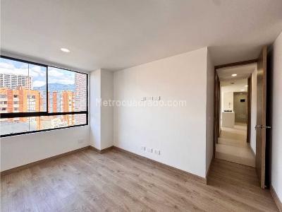 Apartamento de 3 alcobas en venta en Laureles, Medellín, 83 m² · foto 10 de 20