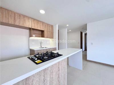 Apartamento de 3 alcobas en venta en Laureles, Medellín, 83 m² · foto 4 de 20