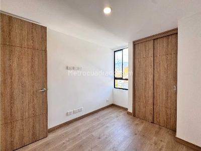 Apartamento de 3 alcobas en venta en Laureles, Medellín, 83 m² · foto 7 de 20