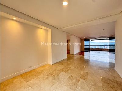 Apartamento de 3 alcobas en venta en La Calera, Medellín, 265 m² · foto 17 de 20