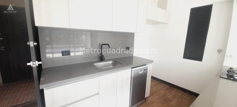 2BR Apartment in El Retiro (83 m²) - 3