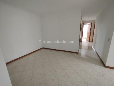 Apartamento en arriendo en El Portal, Envigado · foto 4 de 11