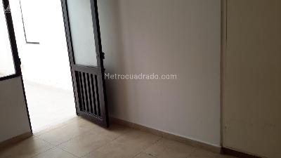 Casa de 5 alcobas en venta en San Nicolas, Bogotá, 300 m² · foto 6 de 20