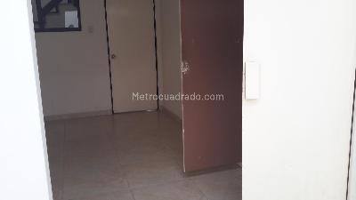 Casa de 5 alcobas en venta en San Nicolas, Bogotá, 300 m² · foto 12 de 20