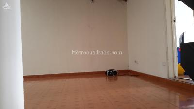 Casa de 5 alcobas en venta en San Nicolas, Bogotá, 300 m² · foto 19 de 20