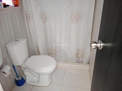 Casa de 5 alcobas en venta en Las Ferias, Bogotá, 180 m² · foto 4 de 15