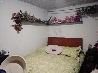Casa de 5 alcobas en venta en Las Ferias, Bogotá, 180 m² · foto 13 de 15
