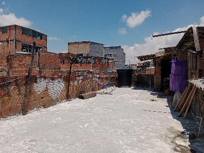 Casa de 5 alcobas en venta en Las Ferias, Bogotá, 180 m² · foto 15 de 15