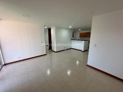 Apartamento de 3 alcobas en arriendo en Cumbres, Envigado, 92 m² · foto 7 de 17