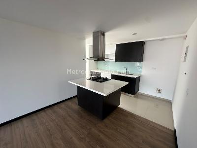 Apartamento de 3 alcobas en arriendo en Loma De Las Brujas, Envigado, 150 m² · foto 3 de 20